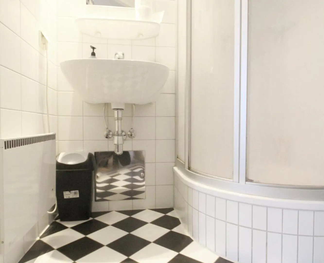 Aparthotel Triple Room In Hutteldorfer Strasse Area Vienna